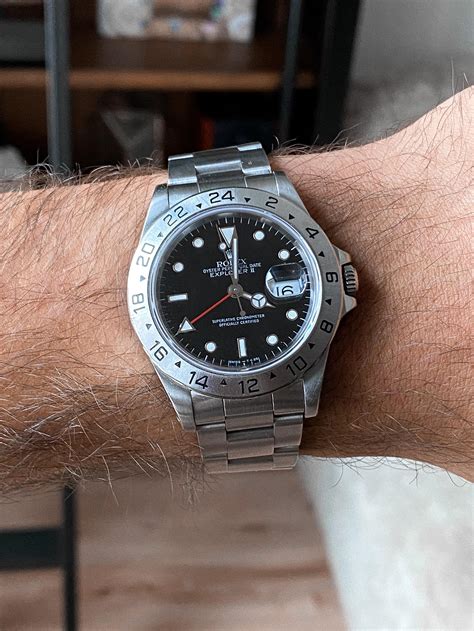 rolex 16570 black or white dial|rolex explorer 16570 review.